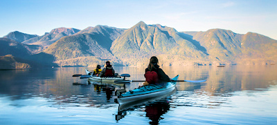 Kayaking Johnstone Strait